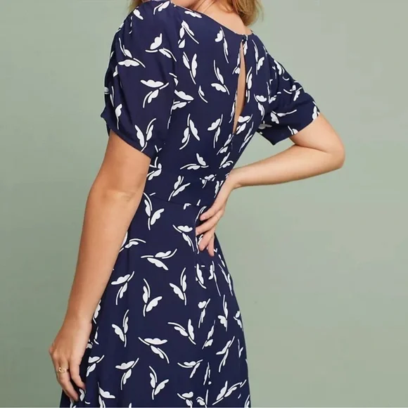 Anthropologie Maeve Fern Ruched Short Sleeve Dress Navy Blue Size 0 - Picture 2 of 11